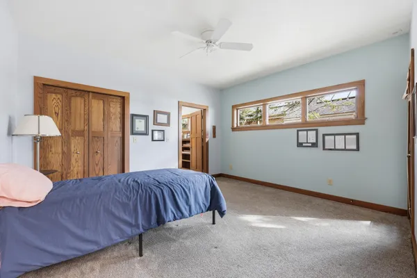 $1,600,000 | 633 North Shore Drive, Detroit Lakes, MN 56501