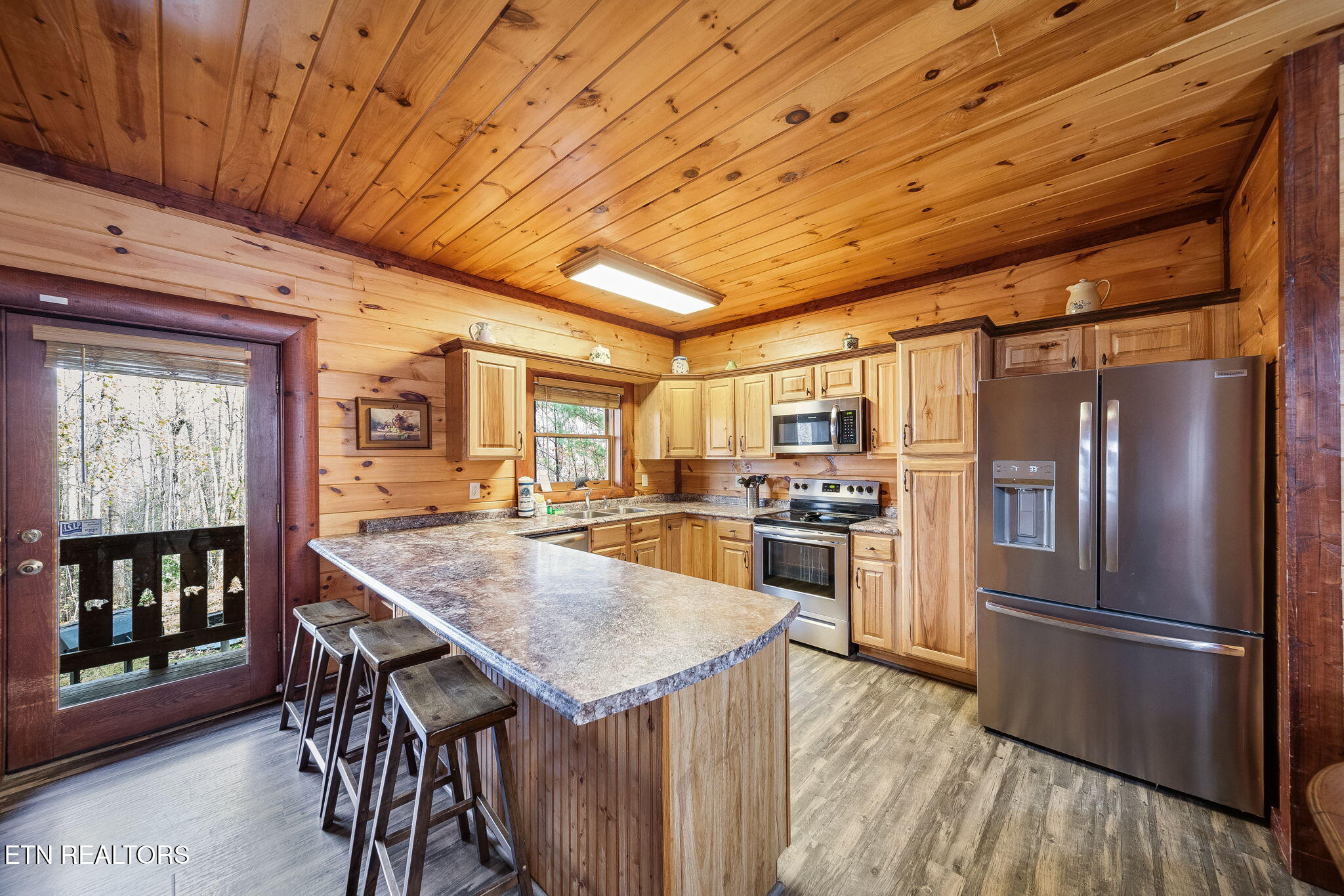 224 Amet Way Cosby, TN 37722 - Photo 10 of 28 47-web-or-mls-224-amet-way