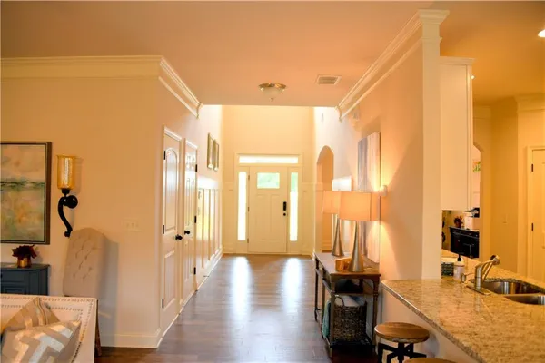 $3,195 | 5730 Lanier Valley Parkway, Sugar Hill, GA 30518