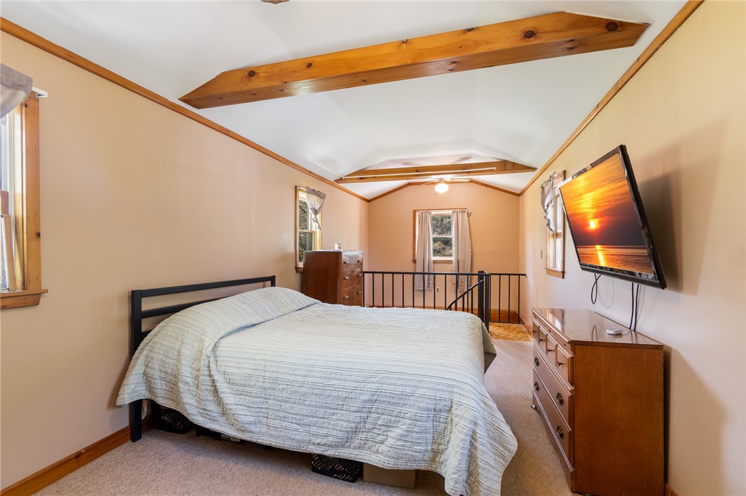 5443 Russell Road Marion, NY 14505 - Photo 26 of 48 The PRIMARY bedroom with attached bath - the spira