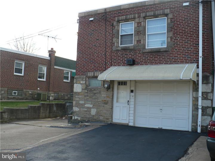 3119 Welsh Road Philadelphia, PA 19136 - Photo 6 of 9 Garage