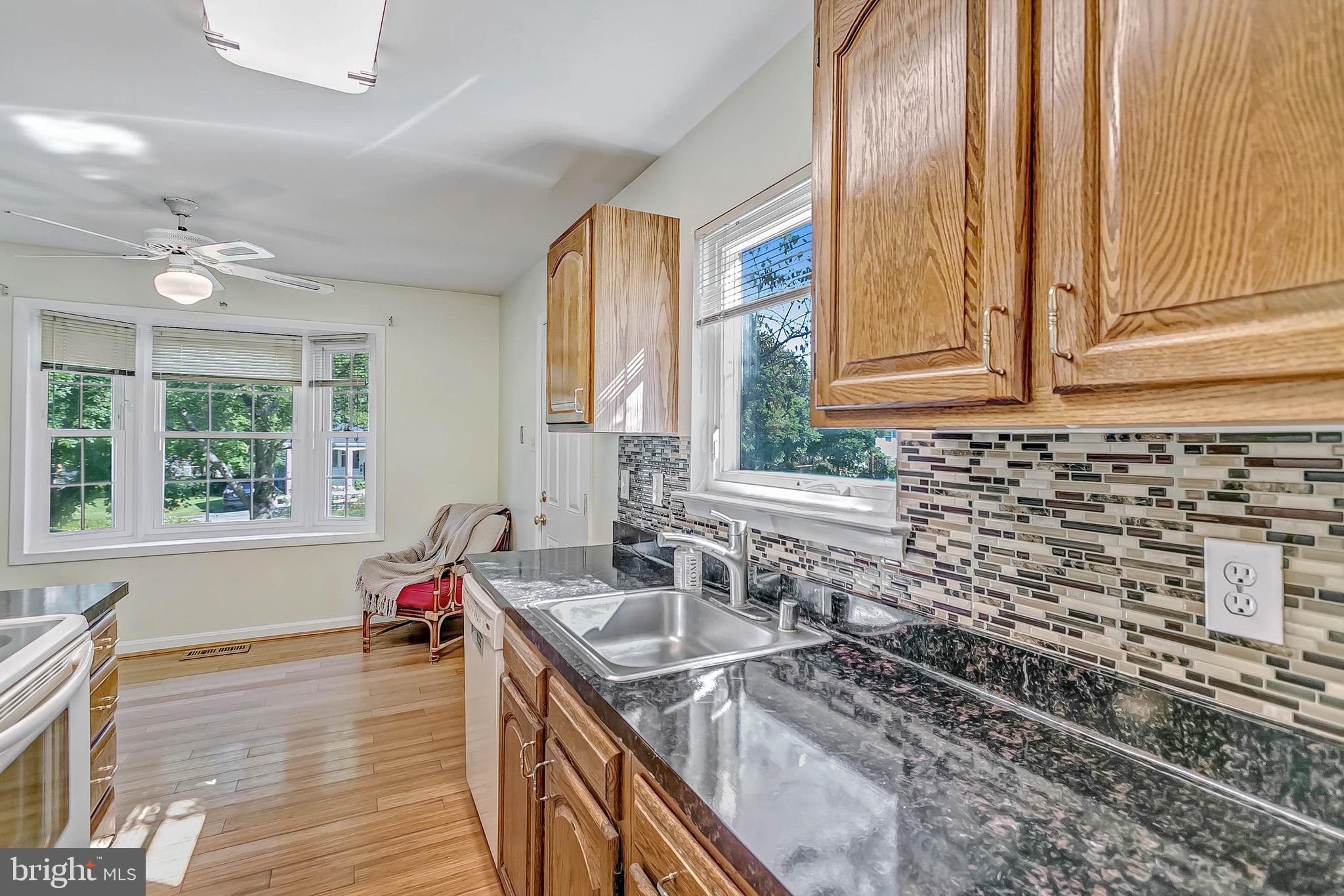 622 Denham Road Rockville, MD 20851 - Photo 8 of 45 Gallery Image 8
