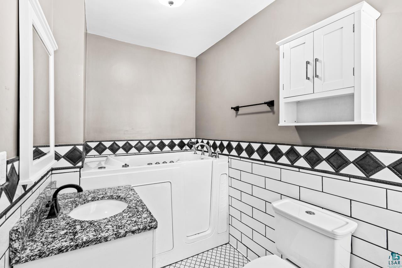 4646 West Pioneer Road Duluth, MN 55803 - Photo 38 of 99