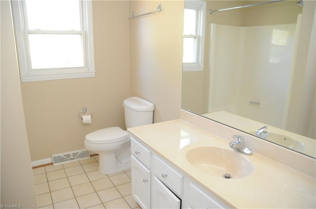 2902 Motsinger Road Winston-Salem, NC 27107 - Photo 14 of 24 Gallery Image 14