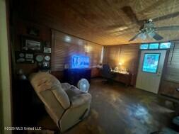 308 Walnut Street Benoit, MS 38725 - Photo 8 of 17 308 Walnut 6