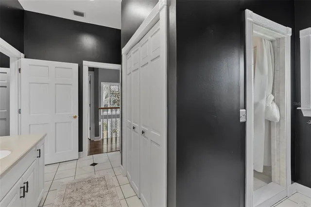 $2,950 | 126 East Palmetto Avenue, Howey-in-the-Hills, FL 34737