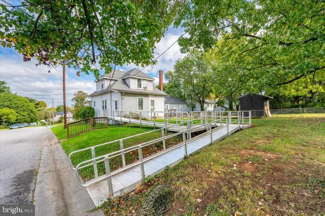 $200,000 | 2500 Arbuton Avenue, Baltimore, MD 21230