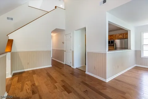 $479,000 | 200 Cambridge Court, Unit 200, Clifton, NJ 07014