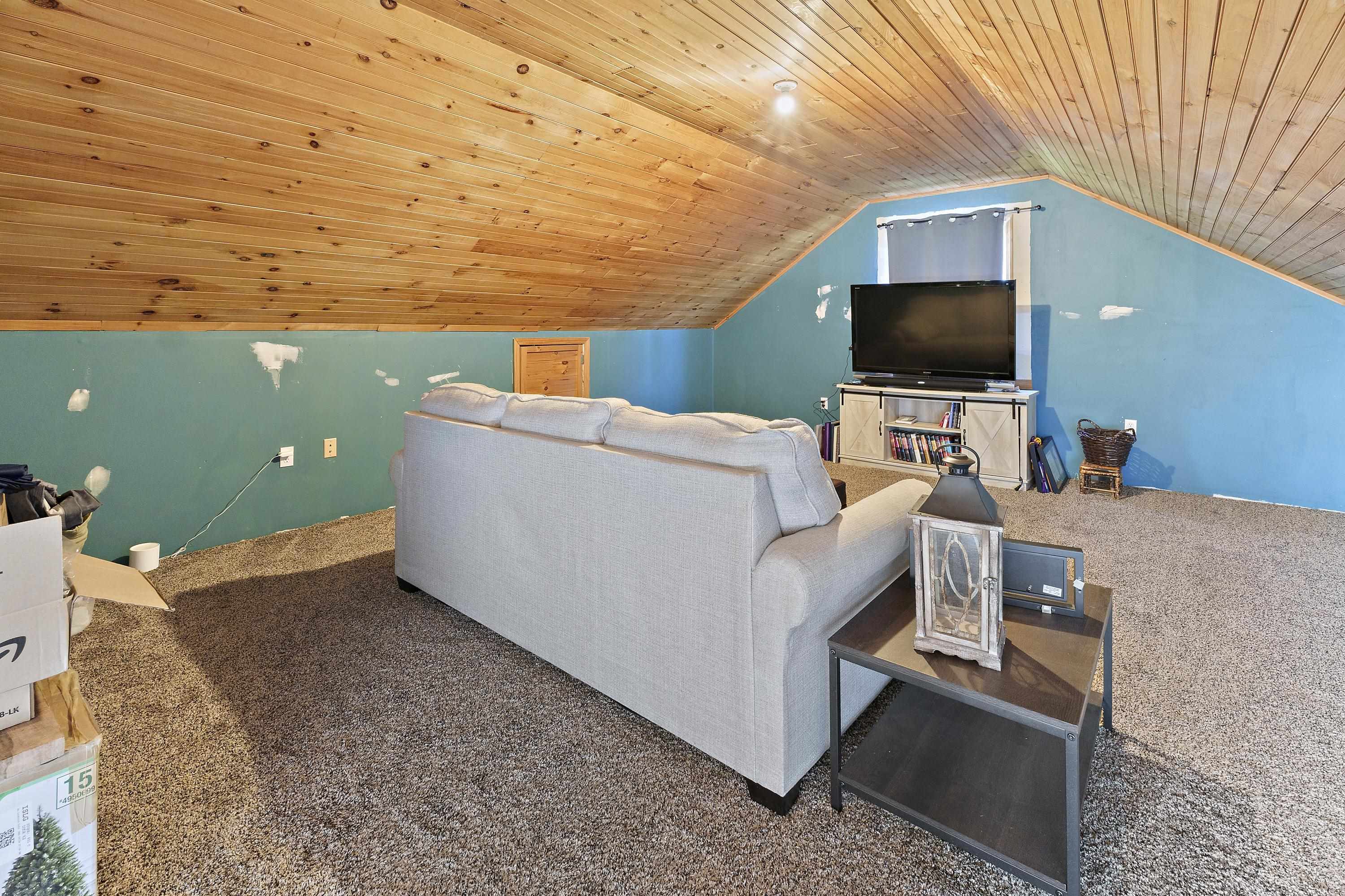2323 Five Forks Road Louisa, KY 41230 - Photo 38 of 47 Gallery Image 38