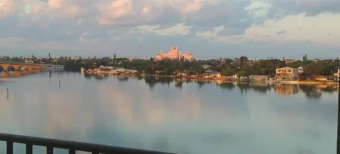 $599,000 | 6265 Sun Boulevard, Unit 806, St. Petersburg, FL 33715