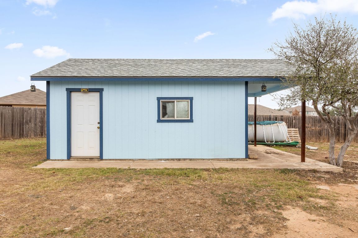 112 Amherst Court Kyle, TX 78640 - Photo 36 of 38 a view of wooden floor