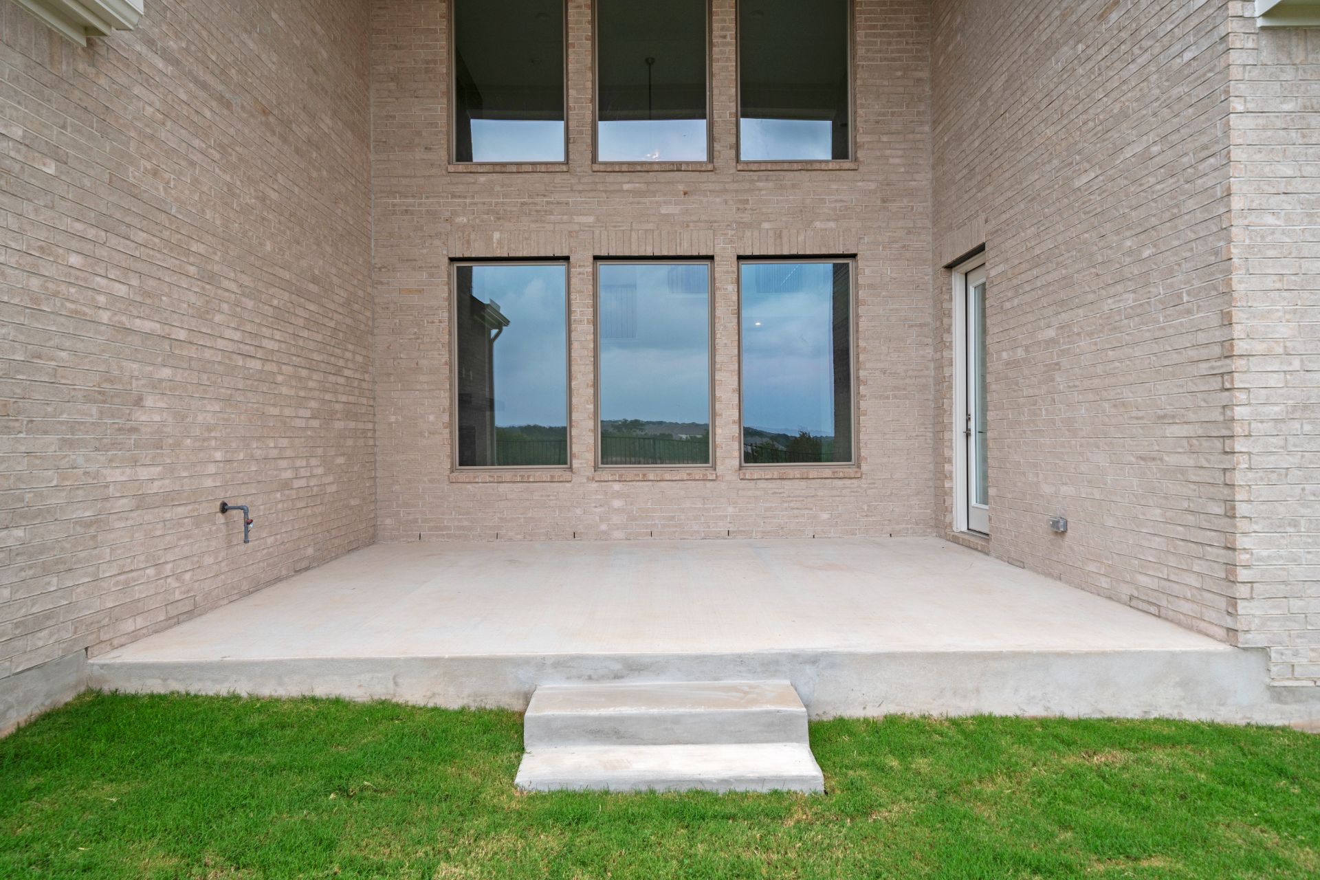 1802 Crimson Sunset Drive Georgetown, TX 78628 - Photo 26 of 38 Rear Covered Patio