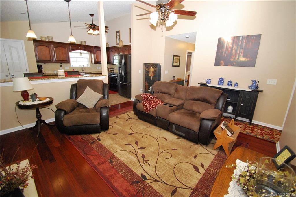 911 River Trail Road Lowell, NC 28098 - Photo 4 of 36 Gallery Image 4