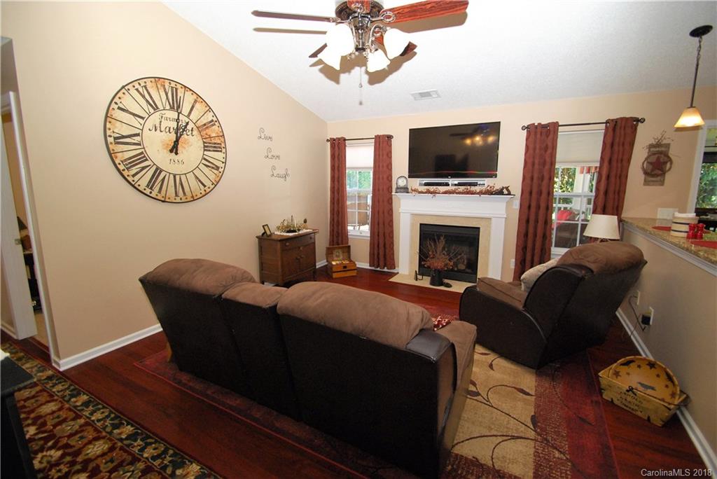 911 River Trail Road Lowell, NC 28098 - Photo 5 of 36 Gallery Image 5