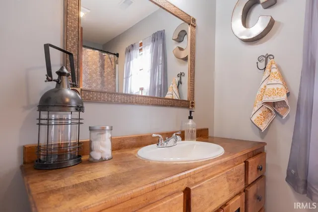 $499,000 | 2322 Huffman Road, Boonville, IN 47601