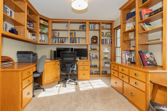 $499,000 | 2322 Huffman Road, Boonville, IN 47601