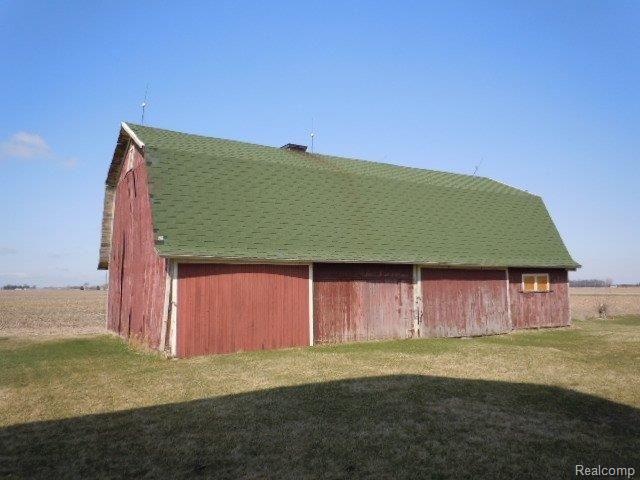 7520 Dutcher Road Fairgrove, MI 48733 - Photo 11 of 13 262-154765 - 2nd Barn