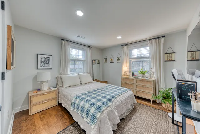 $319,000 | 25 Whippoorwill Road, Southington, CT 06489