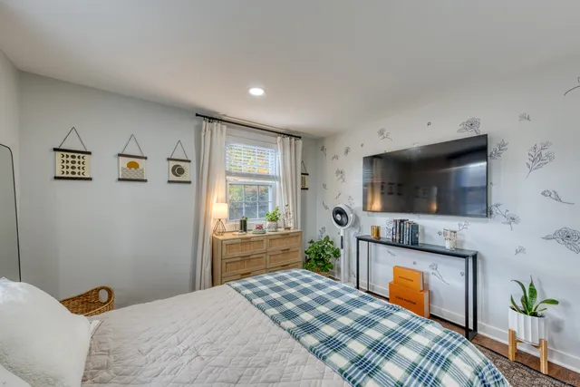 $319,000 | 25 Whippoorwill Road, Southington, CT 06489