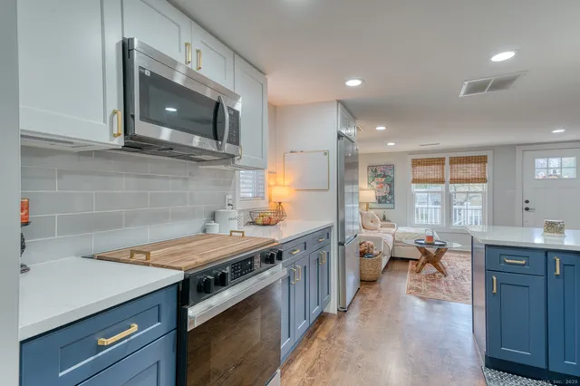 $319,000 | 25 Whippoorwill Road, Southington, CT 06489