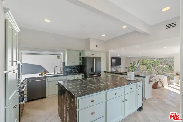 $12,000 | 3479 Wonder View Drive, Los Angeles, CA 90068