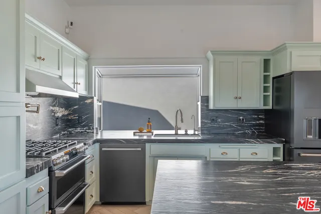 $12,000 | 3479 Wonder View Drive, Los Angeles, CA 90068