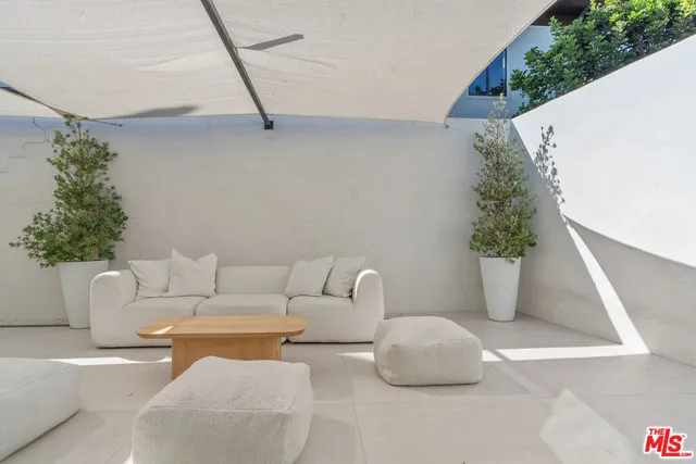 $12,000 | 3479 Wonder View Drive, Los Angeles, CA 90068