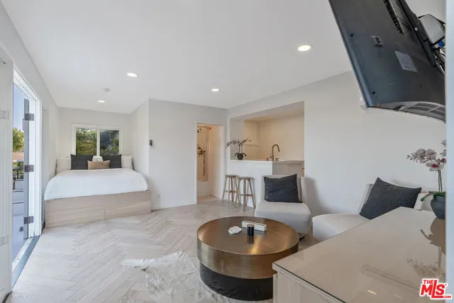 $12,000 | 3479 Wonder View Drive, Los Angeles, CA 90068