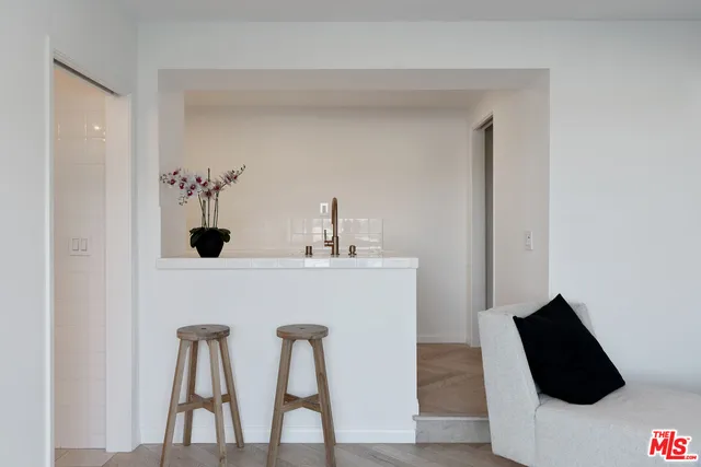 $12,000 | 3479 Wonder View Drive, Los Angeles, CA 90068