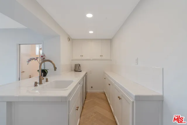 $12,000 | 3479 Wonder View Drive, Los Angeles, CA 90068