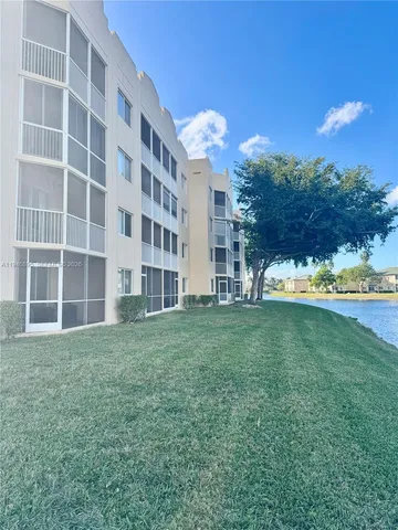 $244,900 | 7751 Southampton Terrace, Unit 310, Tamarac, FL 33321