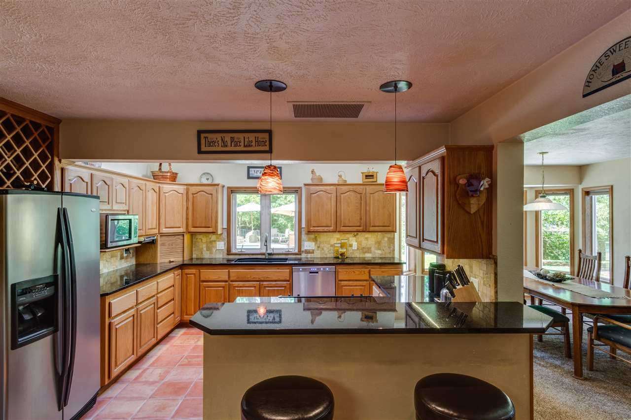 15209 North Shady Slope Road Spokane, WA 99208 - Photo 6 of 20