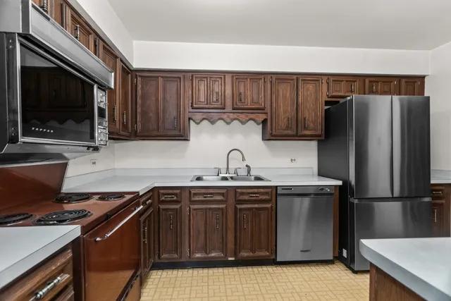 $279,000 | 1500 Oak Avenue, Unit 3G, Evanston, IL 60201