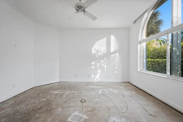 a bathroom with a double vanity sink and mirror
