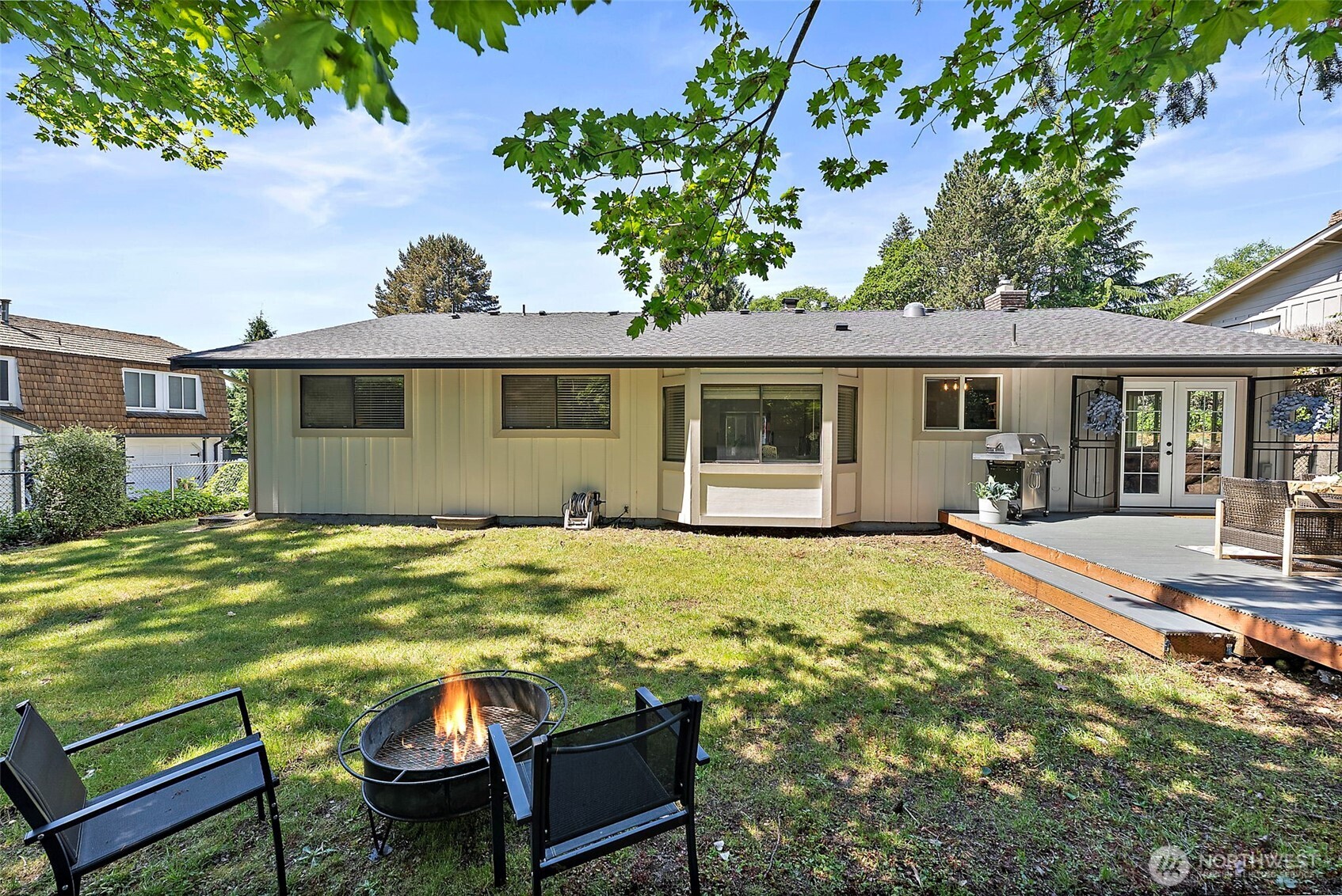 112 Lila Street Steilacoom, WA 98388 - Photo 29 of 37 a view of a house with pool and sitting area
