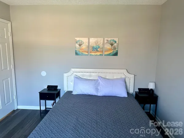 $2,690 | 9501 Pondside Lane, Charlotte, NC 28213