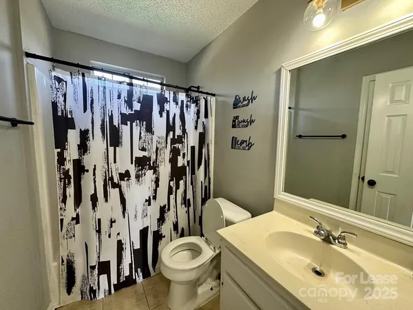 $2,995 | 9501 Pondside Lane, Charlotte, NC 28213