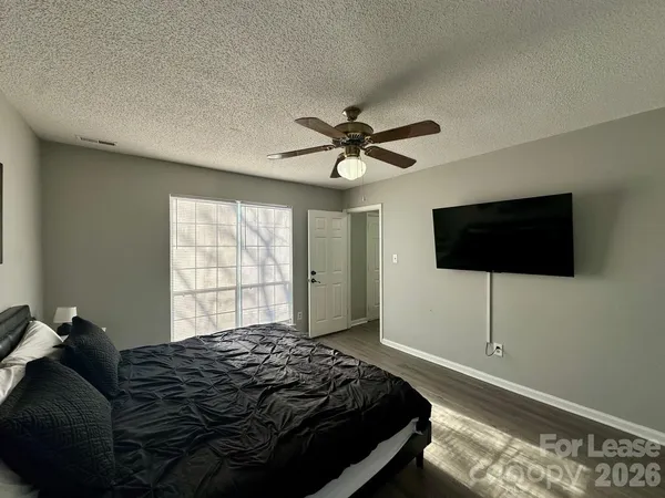 $2,690 | 9501 Pondside Lane, Charlotte, NC 28213