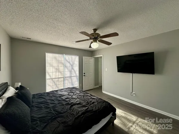 $2,995 | 9501 Pondside Lane, Charlotte, NC 28213