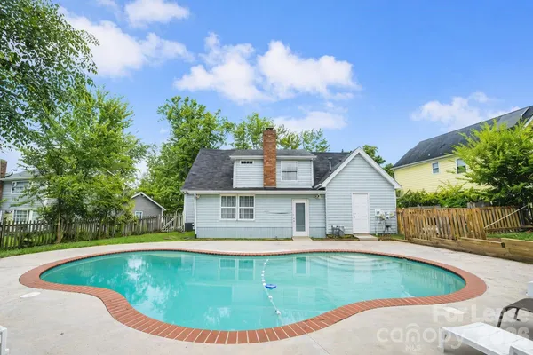 $2,690 | 9501 Pondside Lane, Charlotte, NC 28213