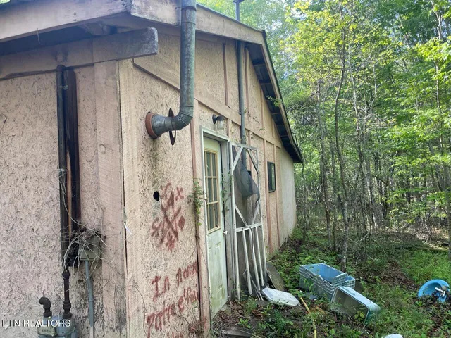 $80,000 | 240 Perkins Trail, Deer Lodge, TN 37726