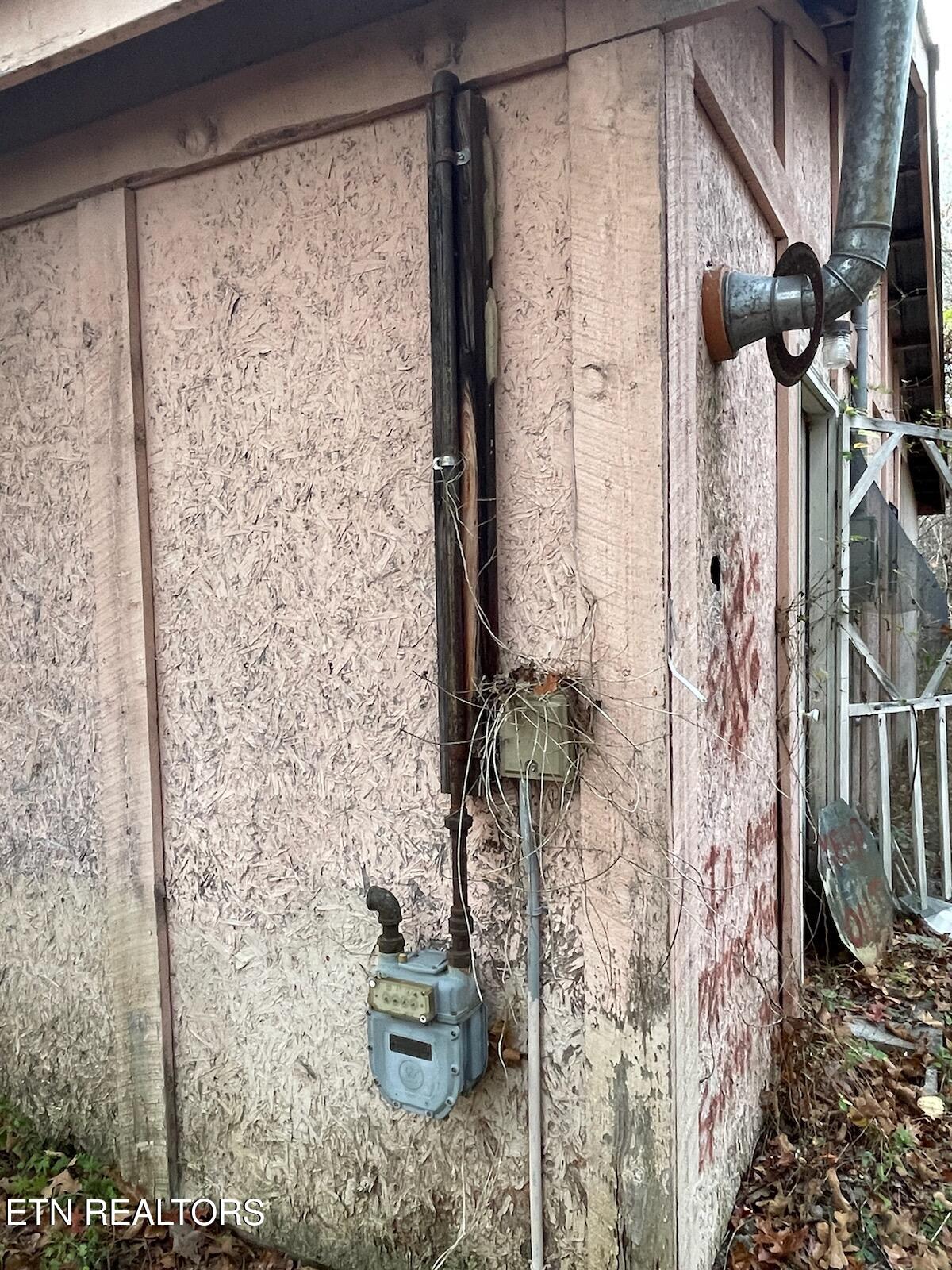 240 Perkins Trail Deer Lodge, TN 37726 - Photo 8 of 26 1000005563