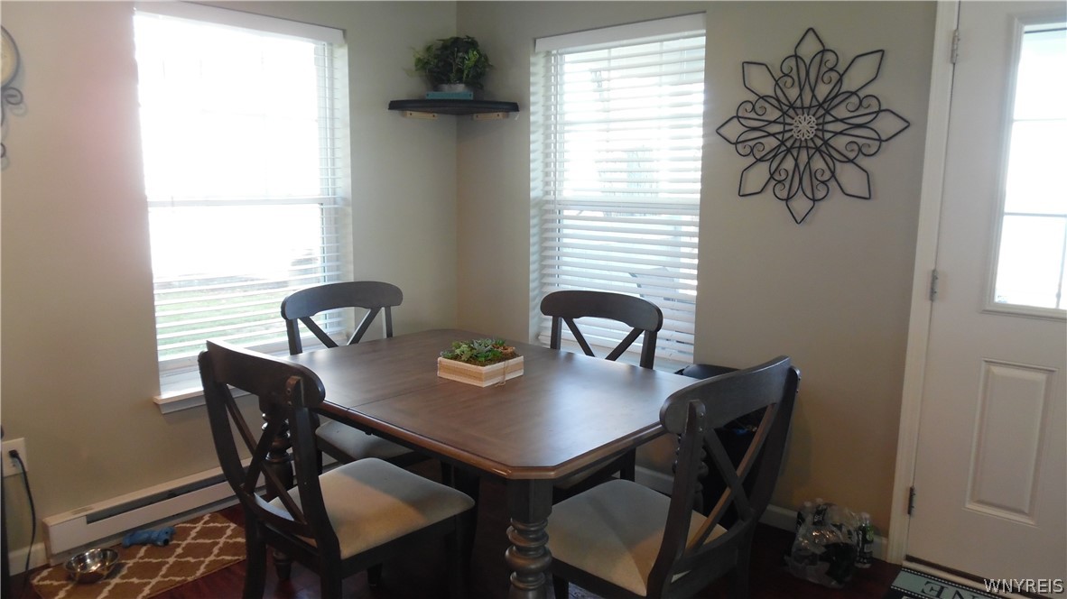 116 Main Street Hamlin, NY 14464 - Photo 10 of 32 Dining area