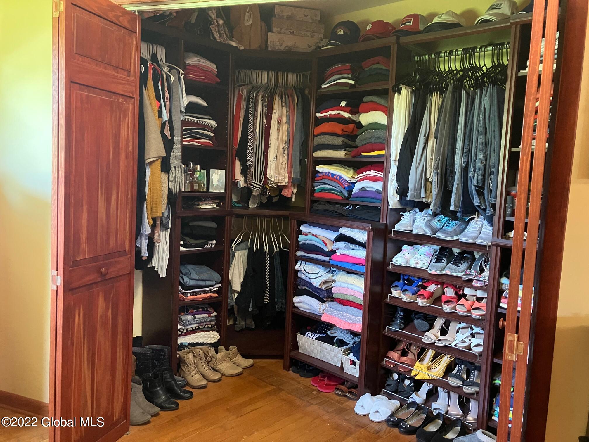 701 Deforest Street Rotterdam, NY 12303 - Photo 12 of 30 IMG_0738