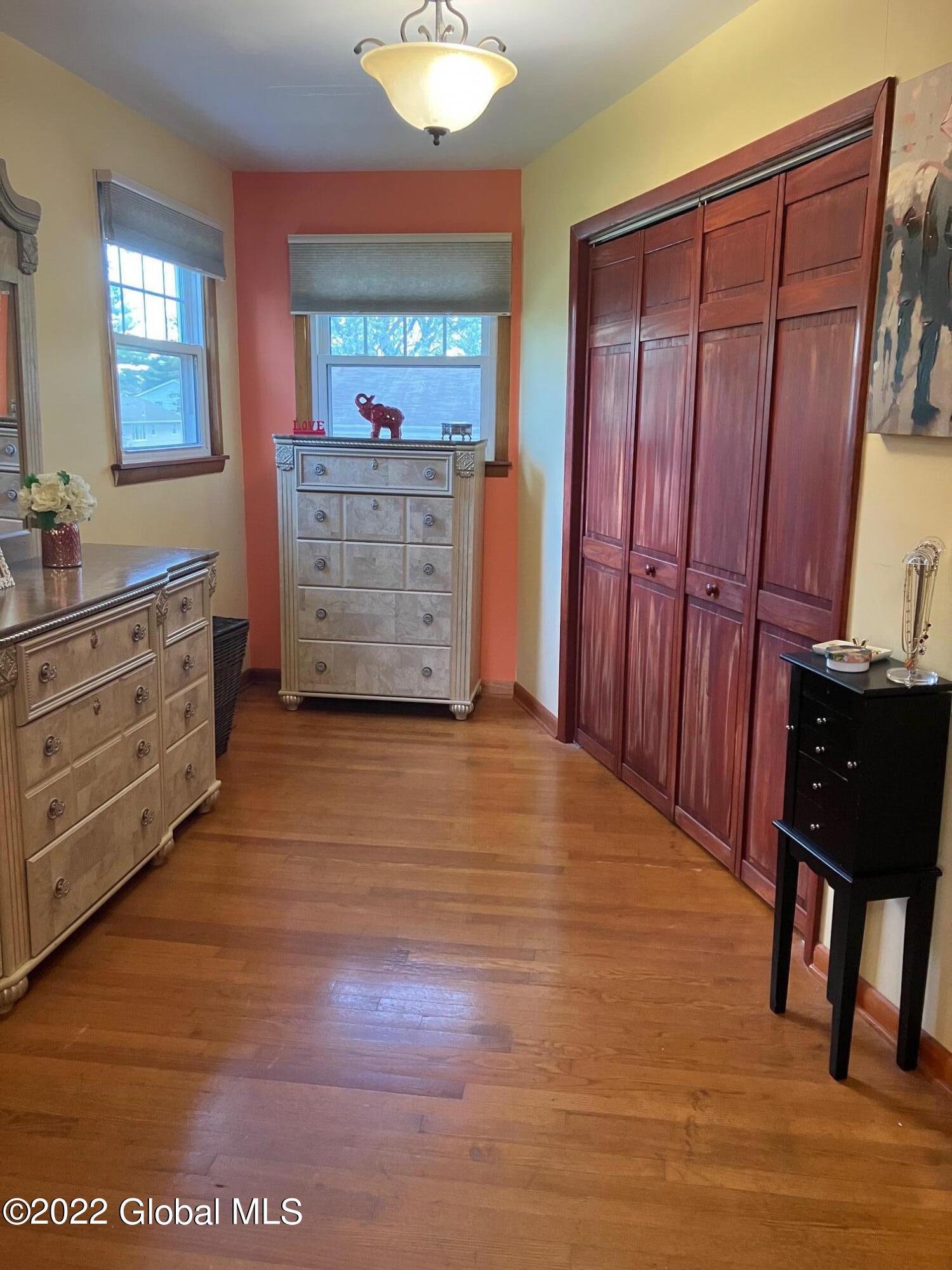 701 Deforest Street Rotterdam, NY 12303 - Photo 13 of 30 IMG_0736