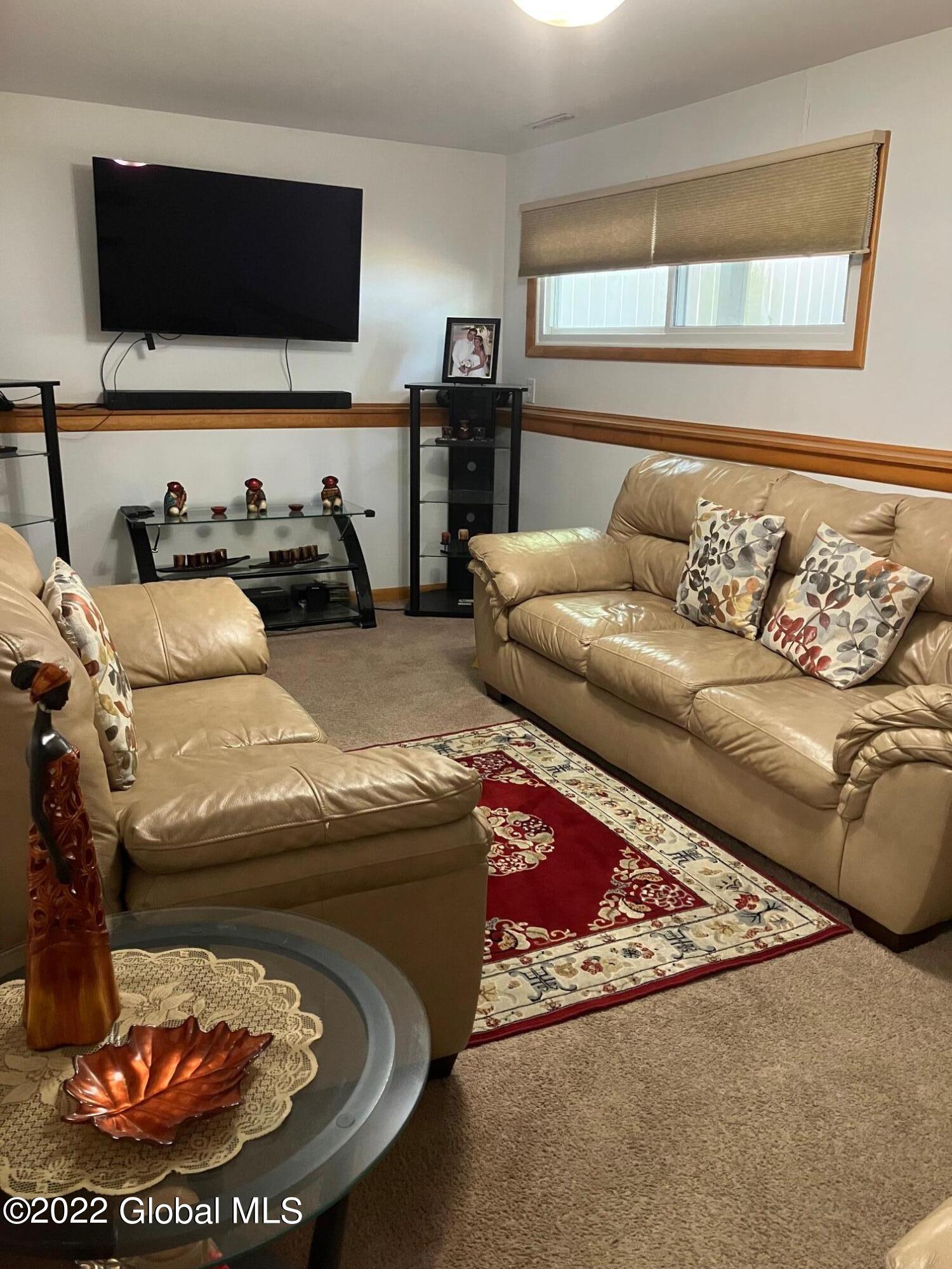 701 Deforest Street Rotterdam, NY 12303 - Photo 23 of 30 IMG_0751