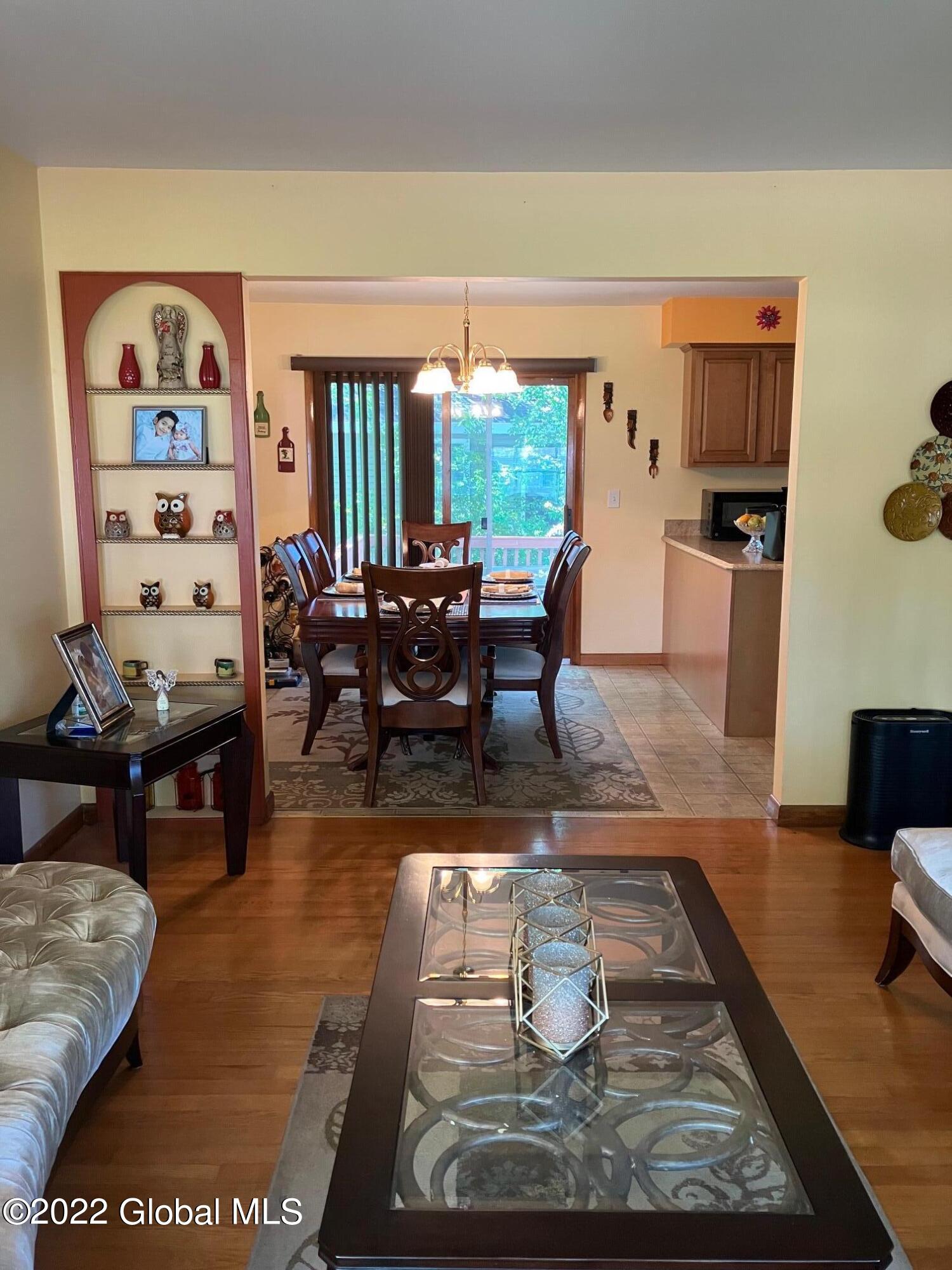 701 Deforest Street Rotterdam, NY 12303 - Photo 6 of 30 IMG_0775