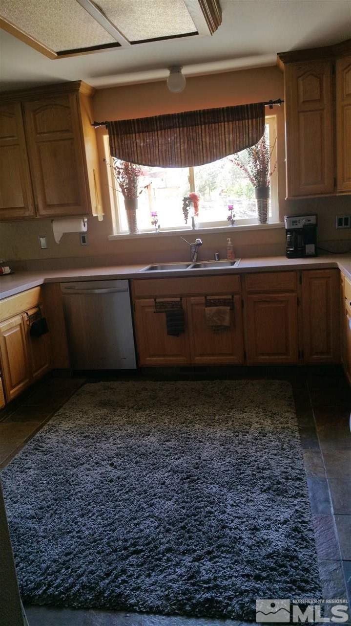 2197 Sabrina Way Fallon, NV 89406 - Photo 4 of 21 Photo 4