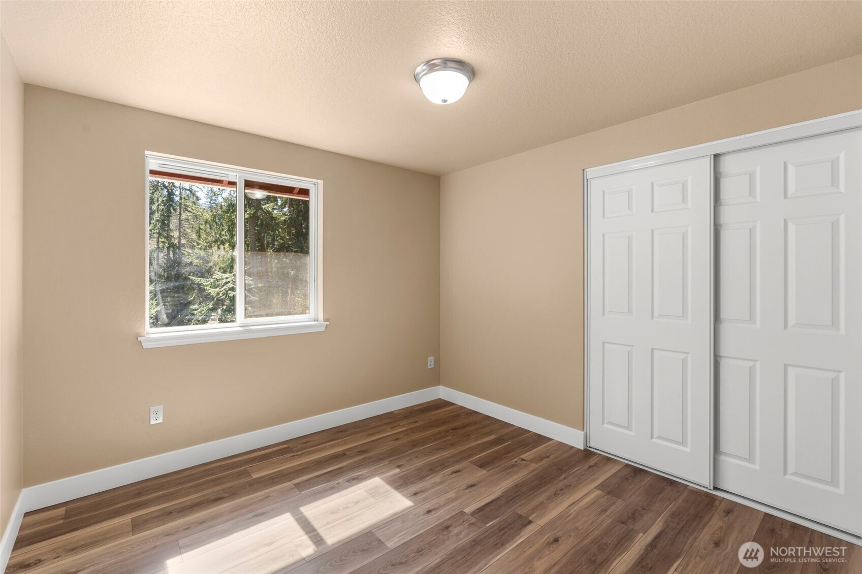 110 Sunny Basin Road Castle Rock, WA 98611 - Photo 12 of 31