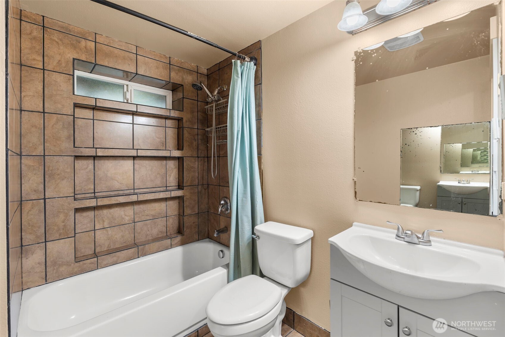 110 Sunny Basin Road Castle Rock, WA 98611 - Photo 13 of 31